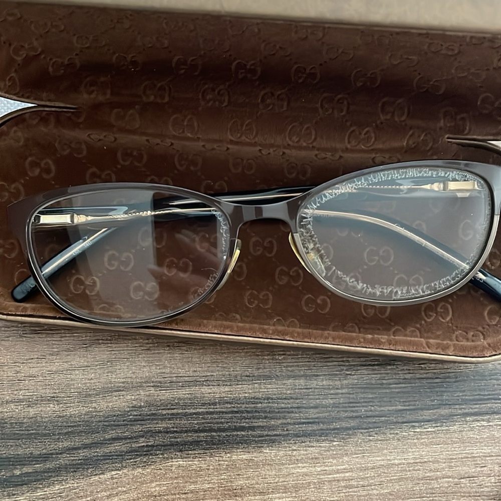 Gucci glasses